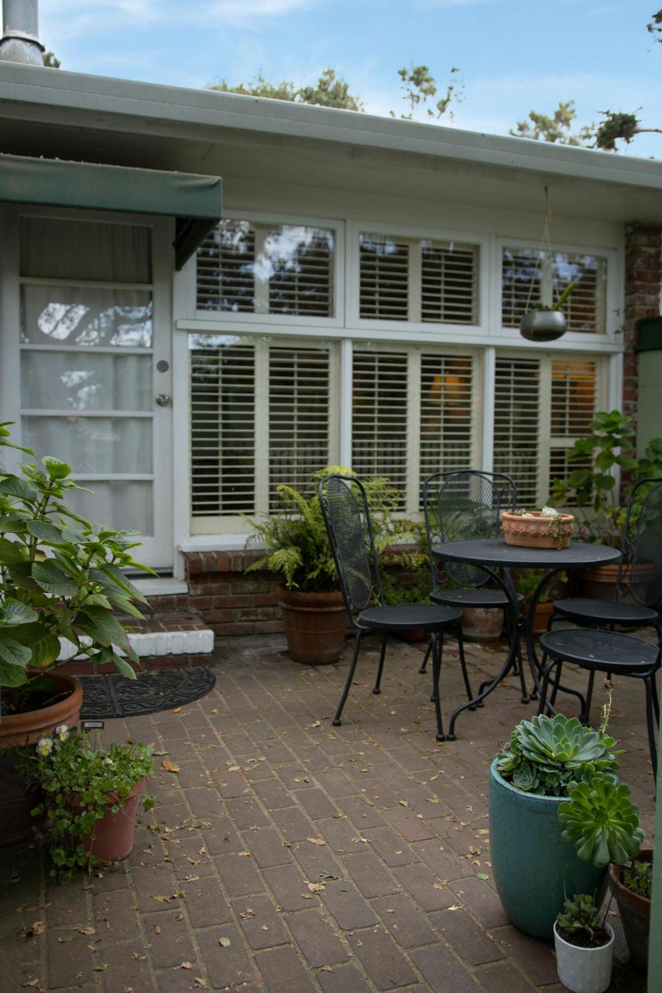 Carmel Garden Inn Eksteriør bilde