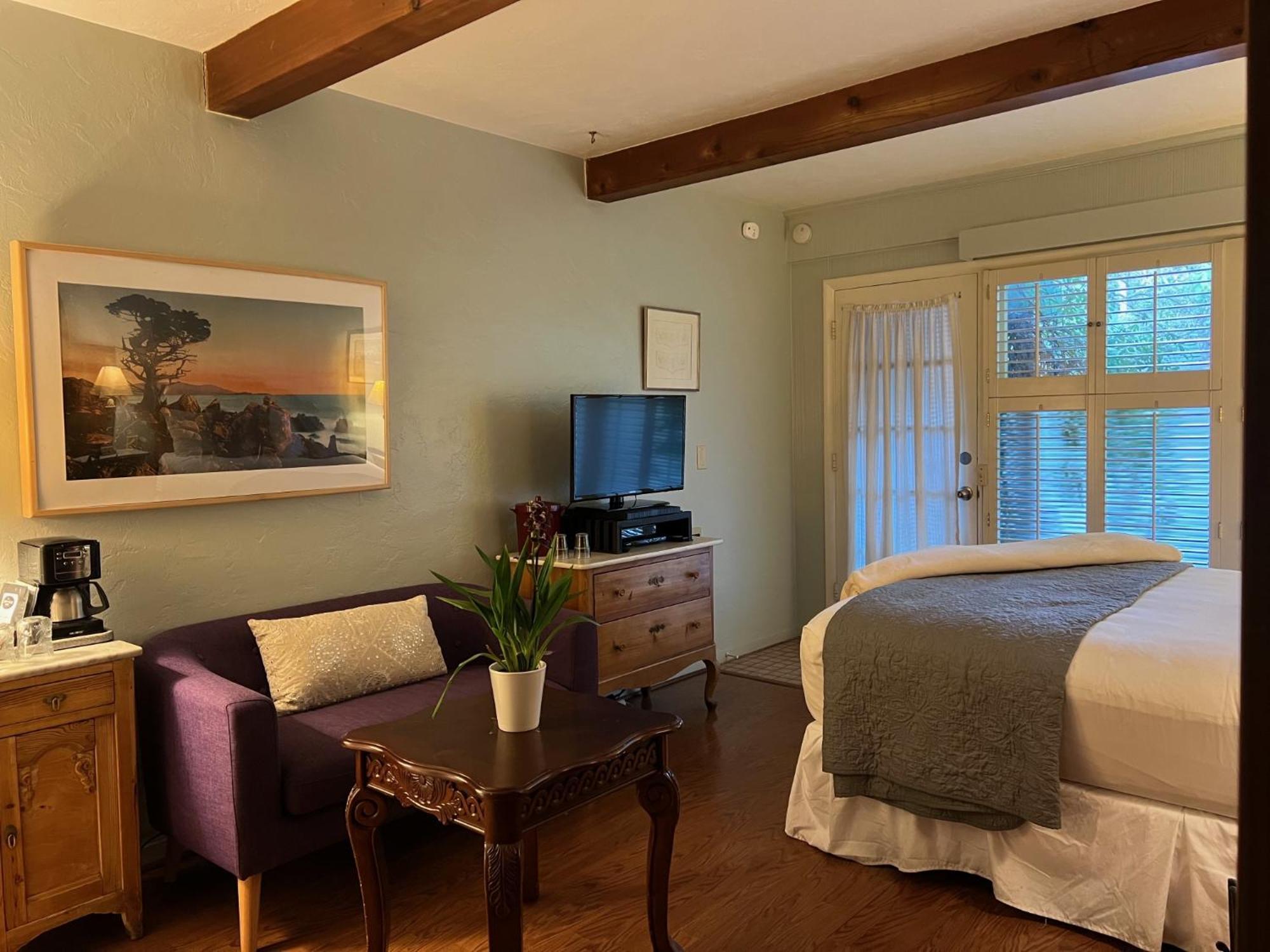 Carmel Garden Inn Eksteriør bilde