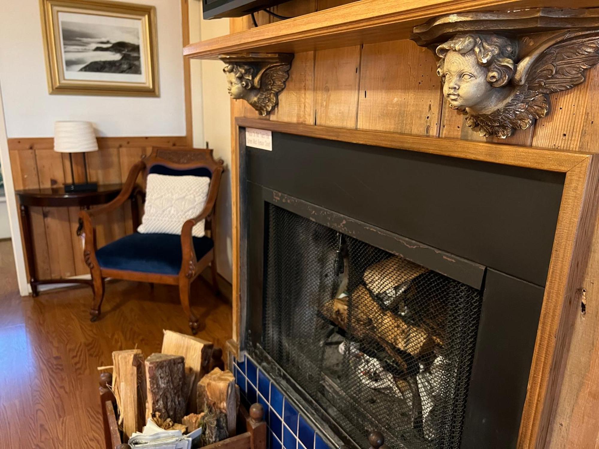 Carmel Garden Inn Eksteriør bilde