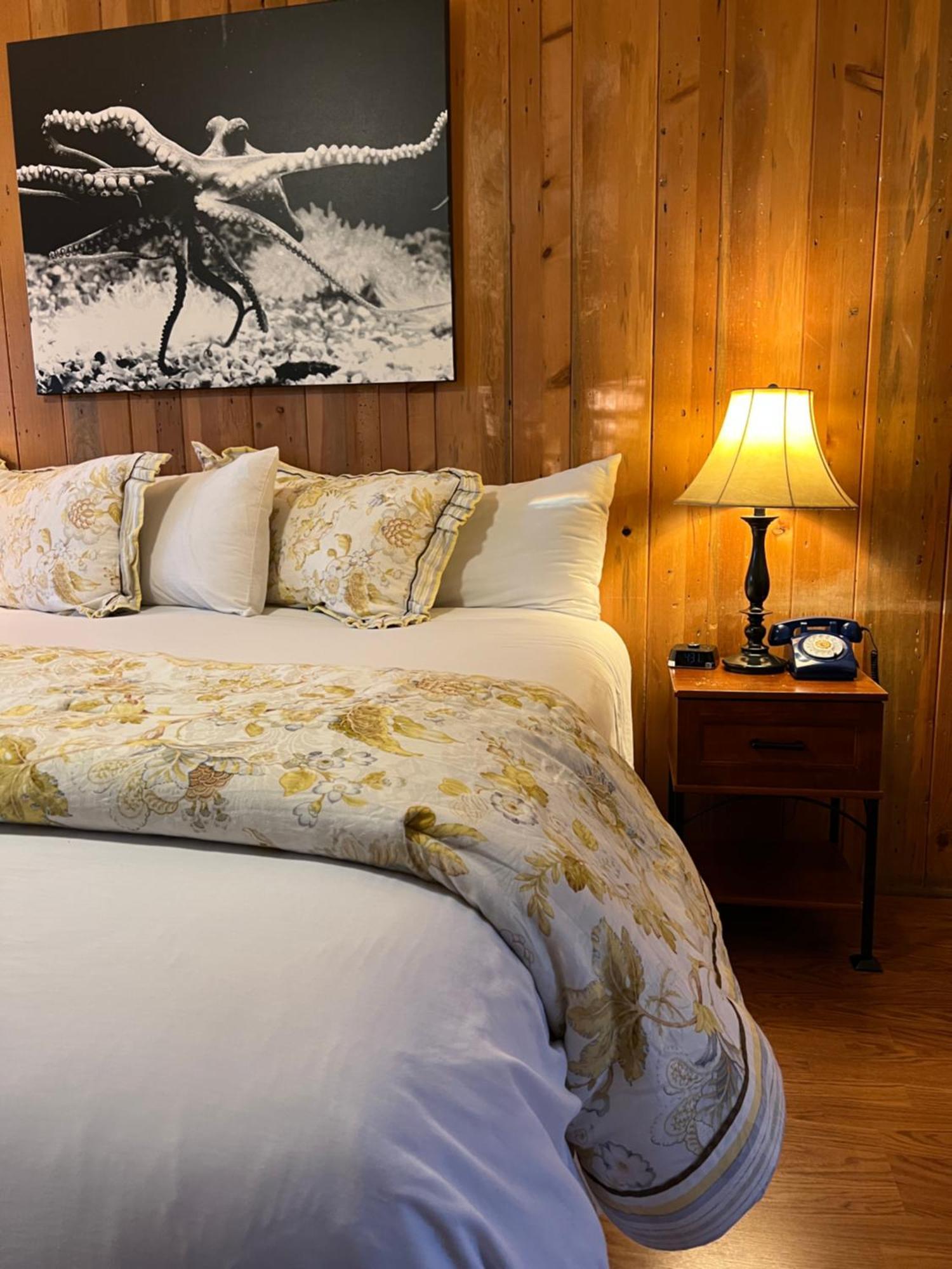 Carmel Garden Inn Eksteriør bilde